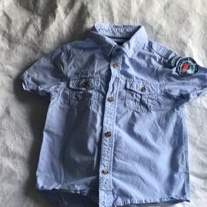 Label of graded goods H&M boys 2-3 years shirt